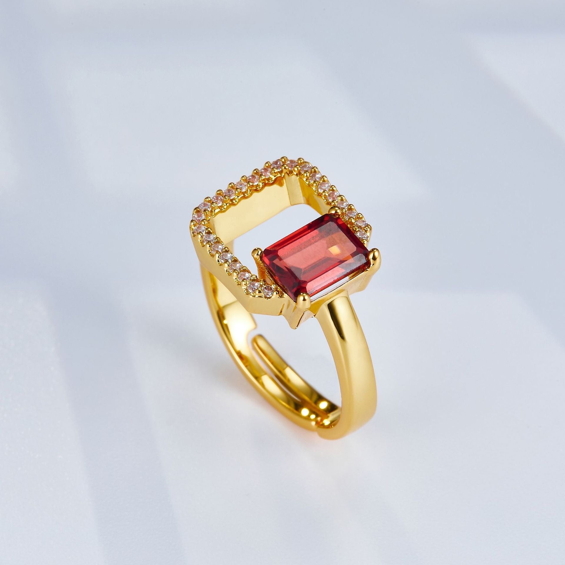 Carré Rouge Ring - Pure Gems & Stones Store: Awakened Days