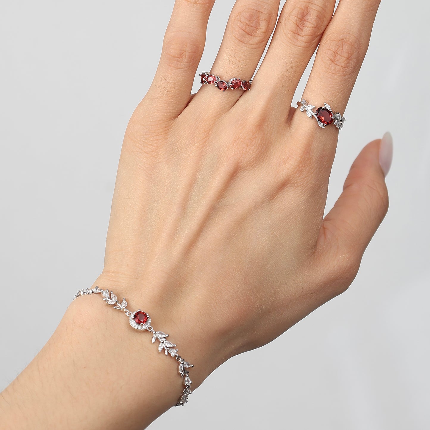 Wave Ring - Featuring Garnet