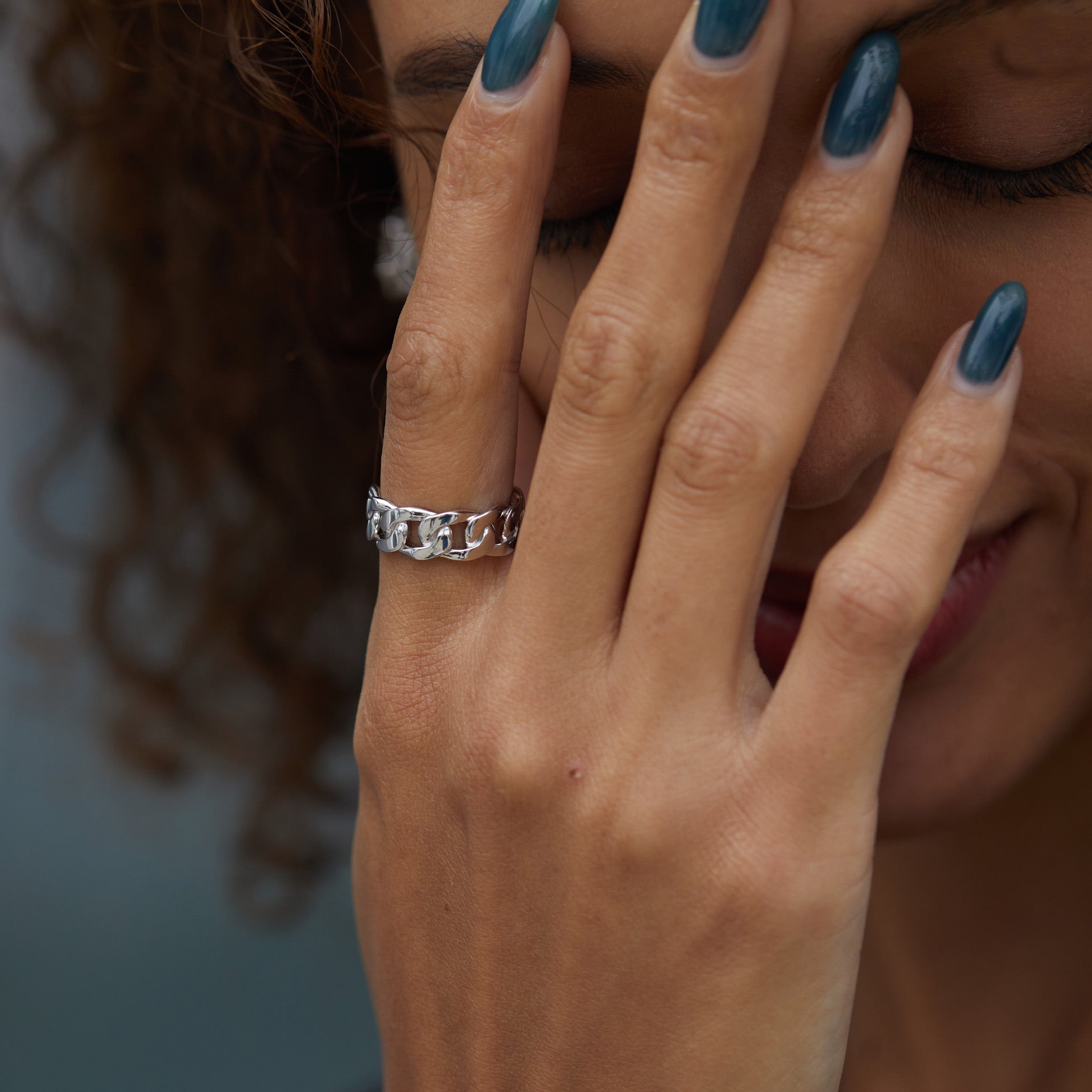 Iconic Chain Ring - Pure Gems & Stones Store: Awakened Days