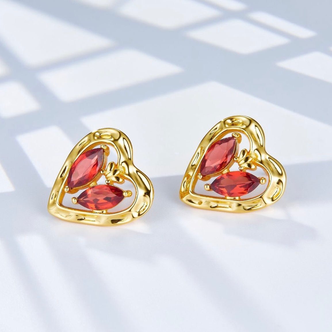 L’Art du Cœur Studs - Pure Gems & Stones Store: Awakened Days