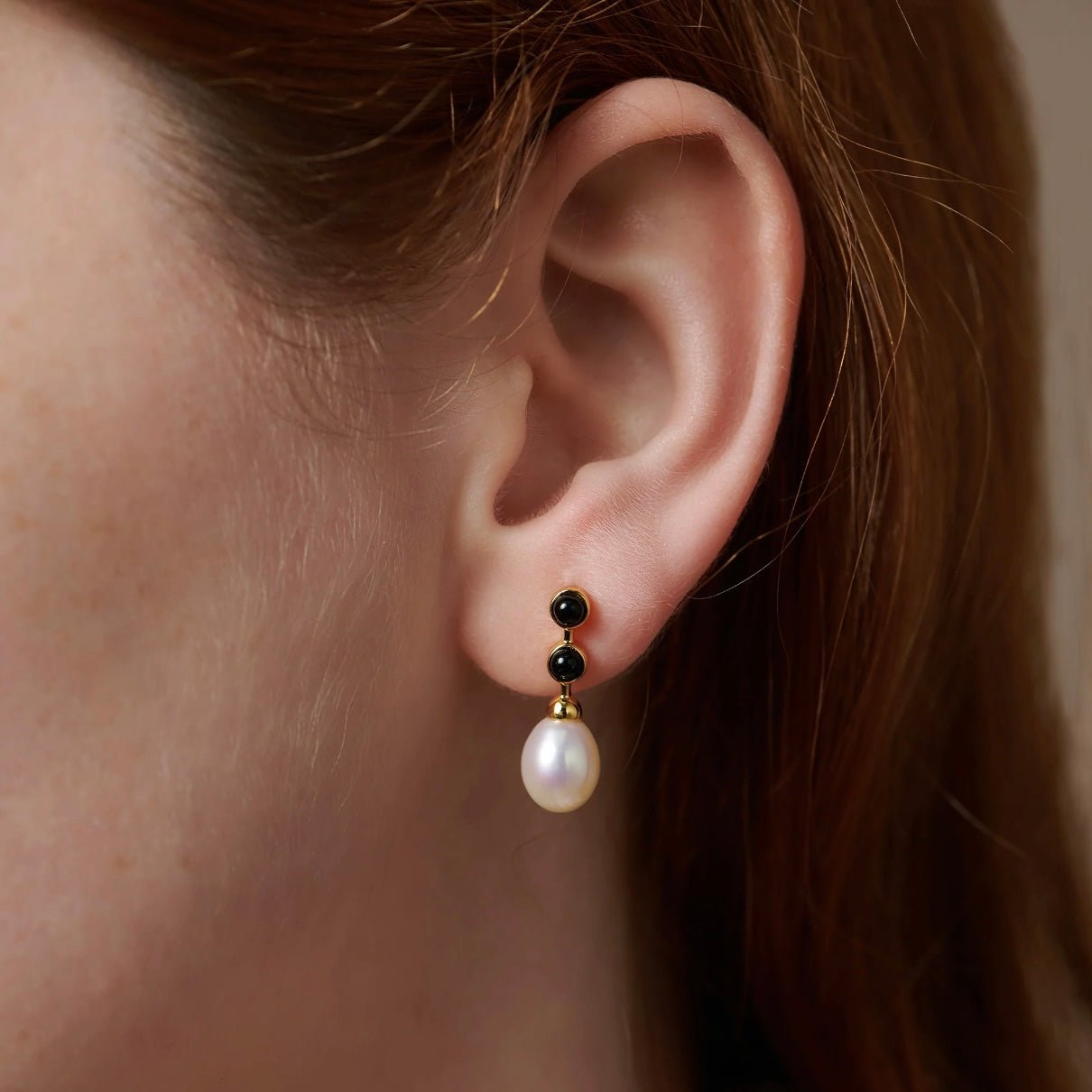 Noir et Perle Earrings - Pure Gems & Stones Store: Awakened Days