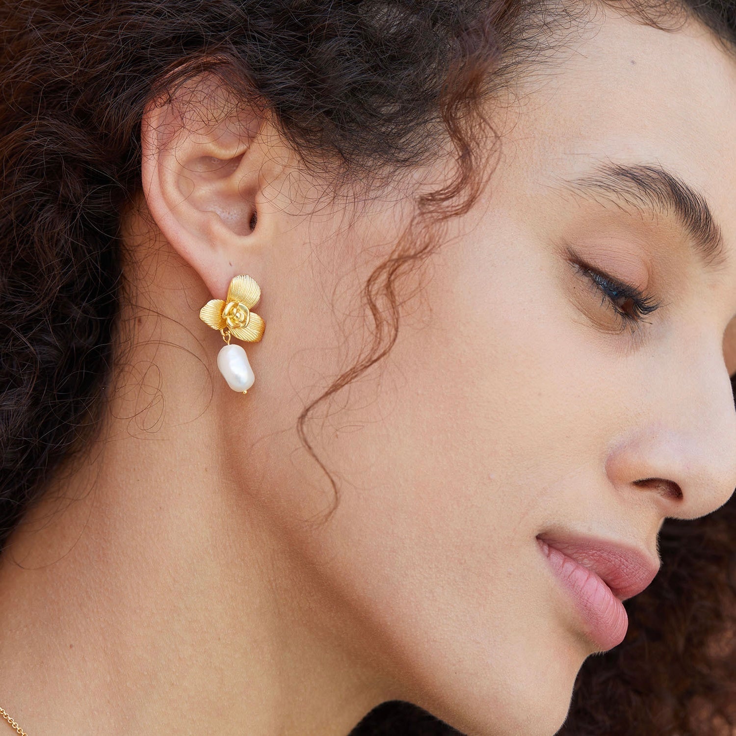 L’Orchidée et la Perle Earrings - Pure Gems & Stones Store: Awakened Days