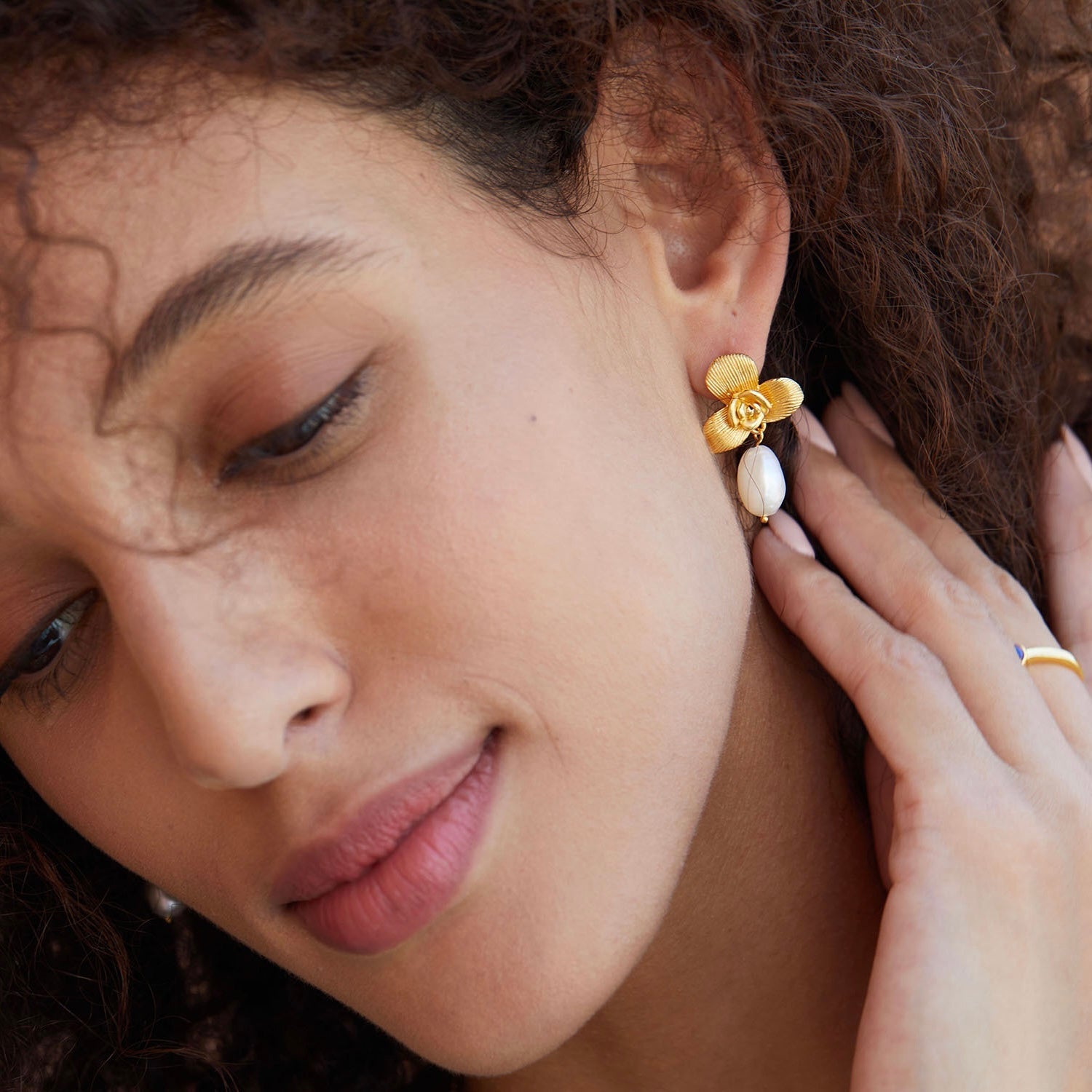 L’Orchidée et la Perle Earrings - Pure Gems & Stones Store: Awakened Days