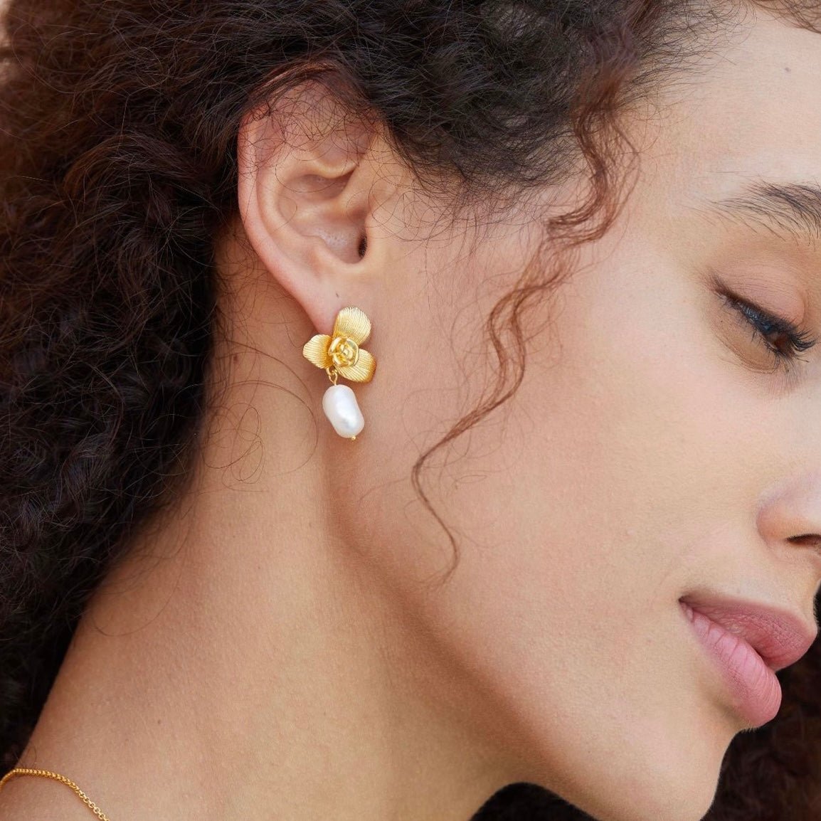 L’Orchidée et la Perle Earrings - Pure Gems & Stones Store: Awakened Days