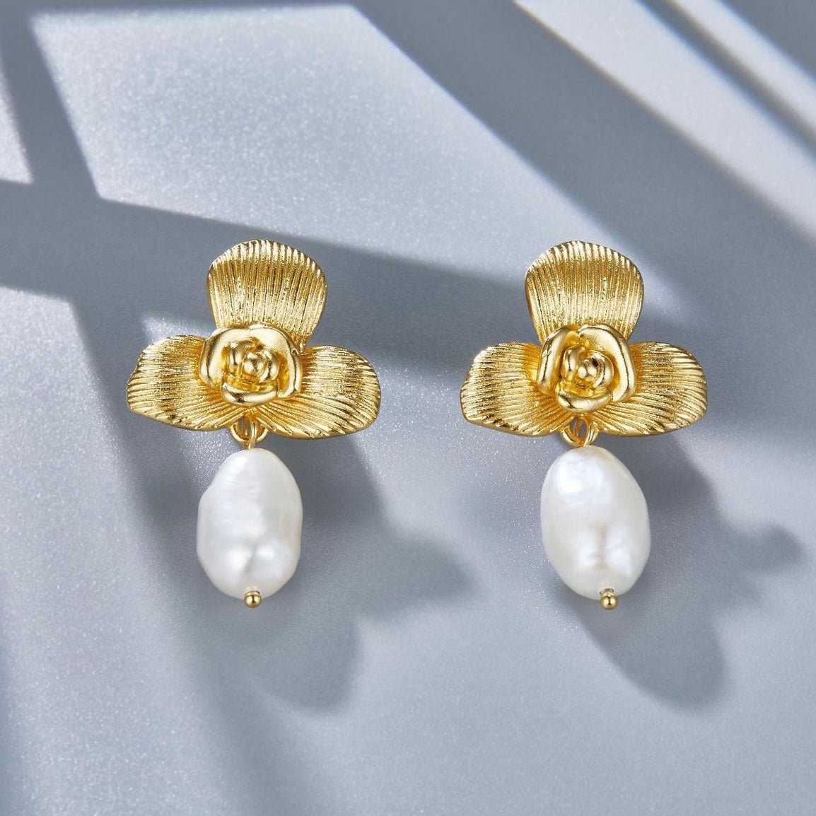 L’Orchidée et la Perle Earrings - Pure Gems & Stones Store: Awakened Days