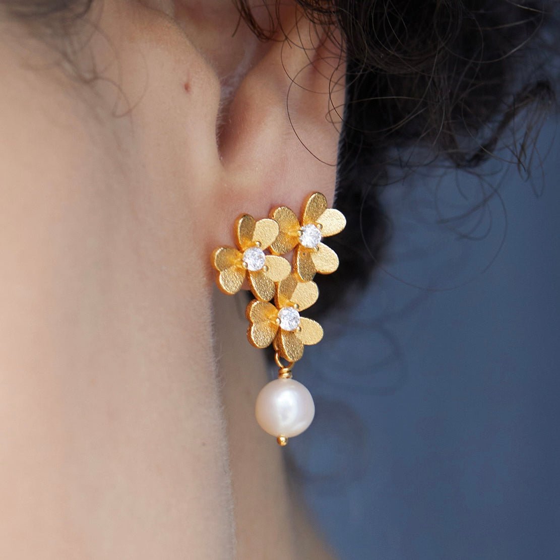 Trèfle d’Or Earrings - Pure Gems & Stones Store: Awakened Days