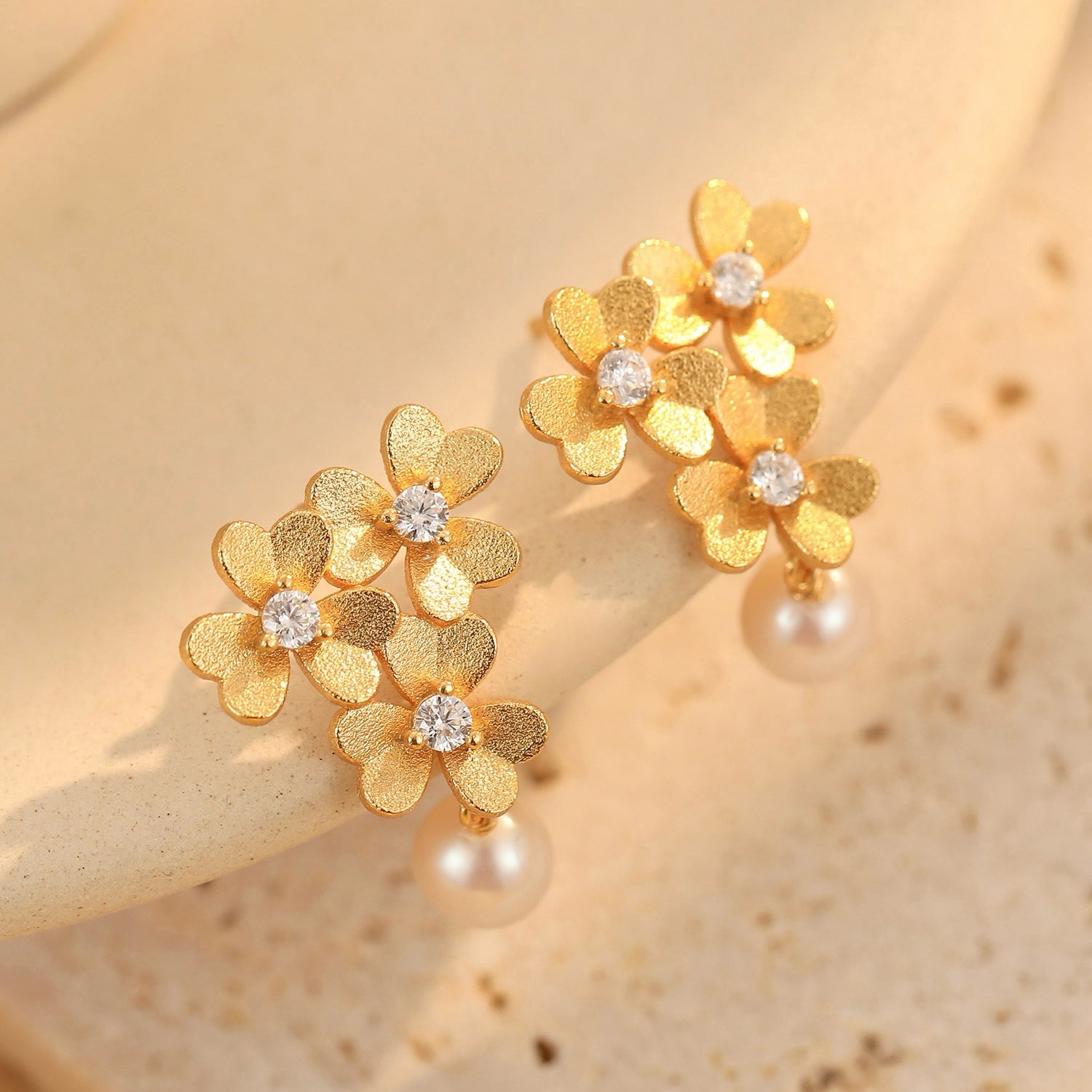 Trèfle d’Or Earrings - Pure Gems & Stones Store: Awakened Days